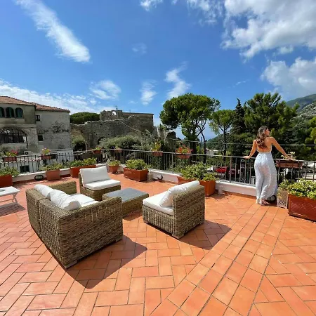 Antica Porta Residence, In The Center Of Ravello, 3 Min Walk Within Rufolo And The Main Square *