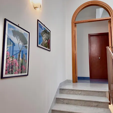 Apartmán Antica Porta Residence, In The Center Of Ravello, 3 Min Walk Within Rufolo And The Main Square *
